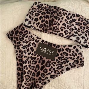 Cheetah print bikini 🐾